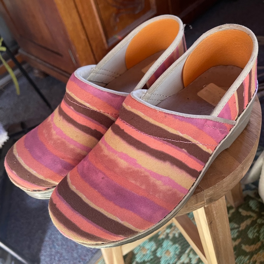 Dansko stripe tangerine watercolor. Size 38